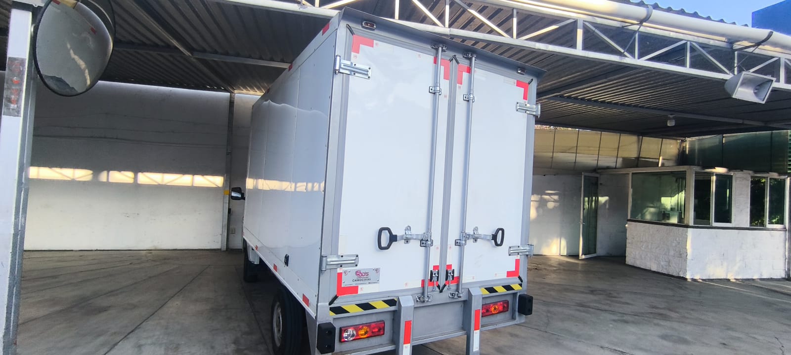 Carrocería y Redilas